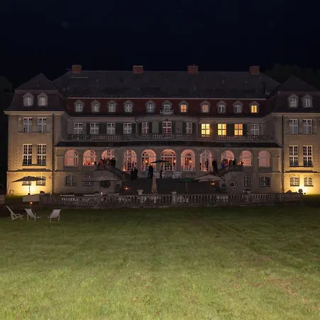Jagdschloss-bellin Szálloda 4*