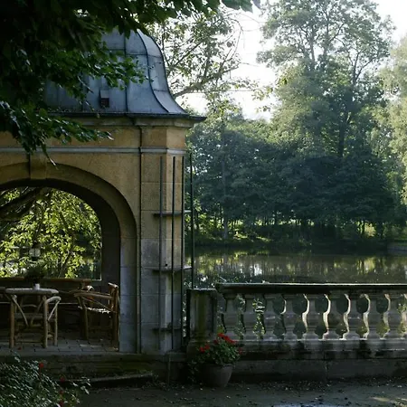 Jagdschloss-bellin Szálloda 4*