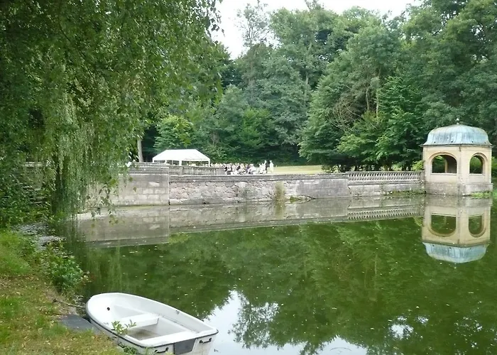 فندق Jagdschloss-bellin 4*