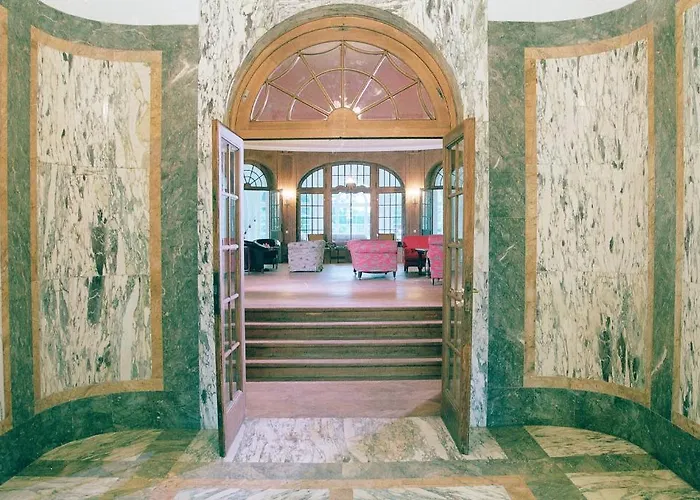 Jagdschloss-bellin فندق